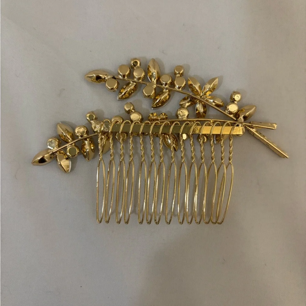 Azazie Hair Piece Comb Elegant Gold and Rhinestone Floral
